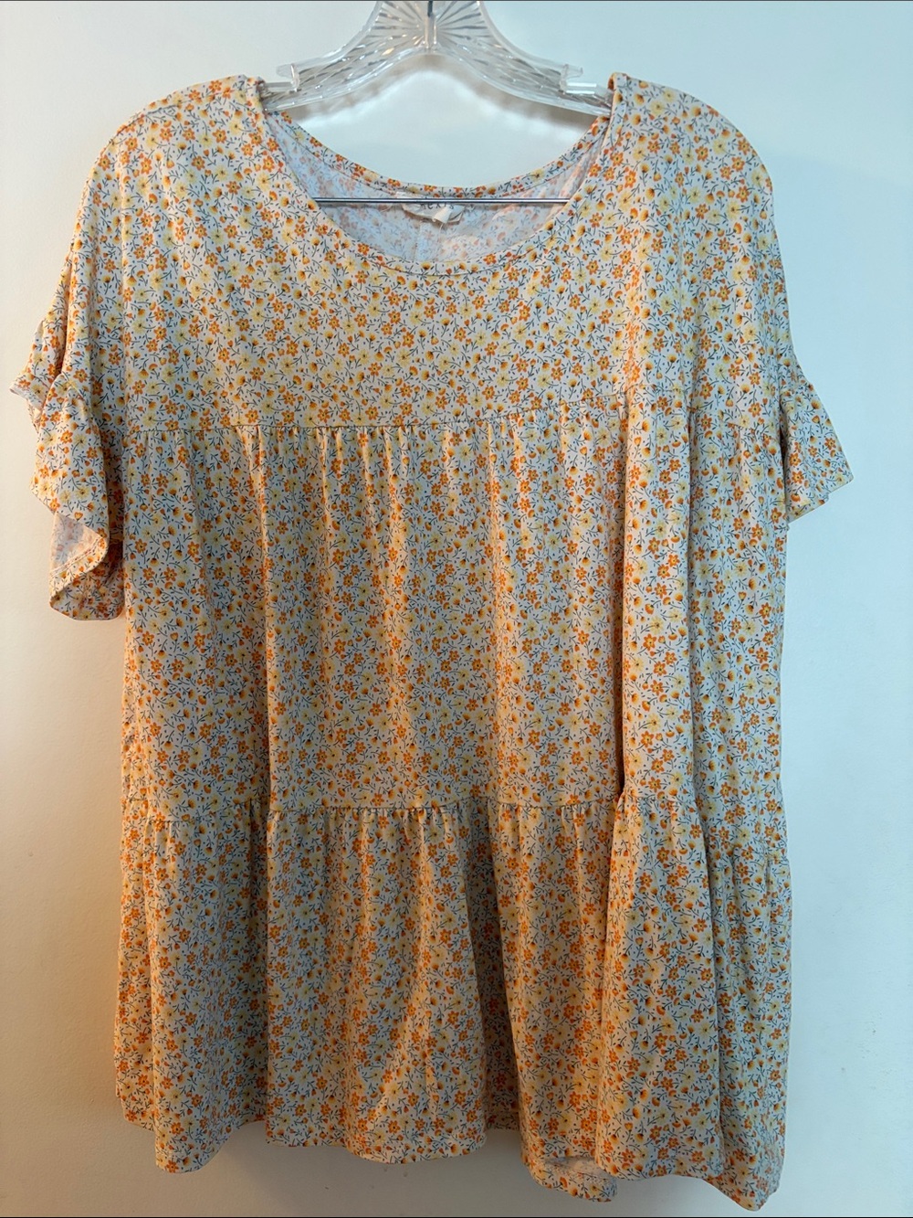 Light Yellow Floral Tiered Ruffle Sleeve Tunic